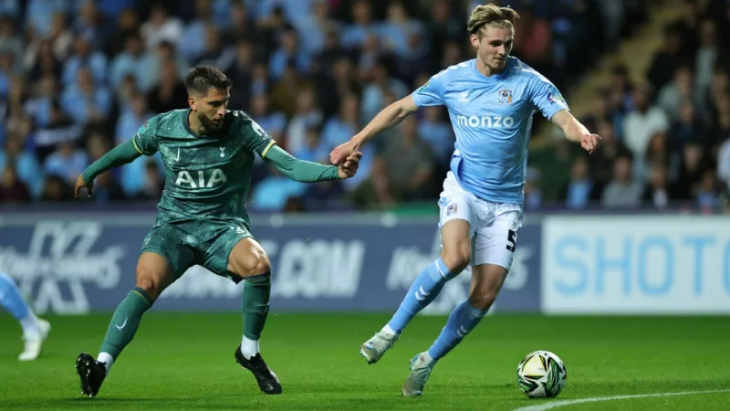Sutton ostrzega przed Coventry, Shearer straszy walką o utrzymanie