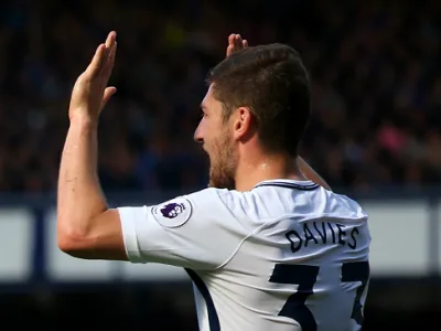 Co takiego w Benie Daviesie zobaczył Conte, czego Nuno Espírito Santo nie potrafił dostrzec?