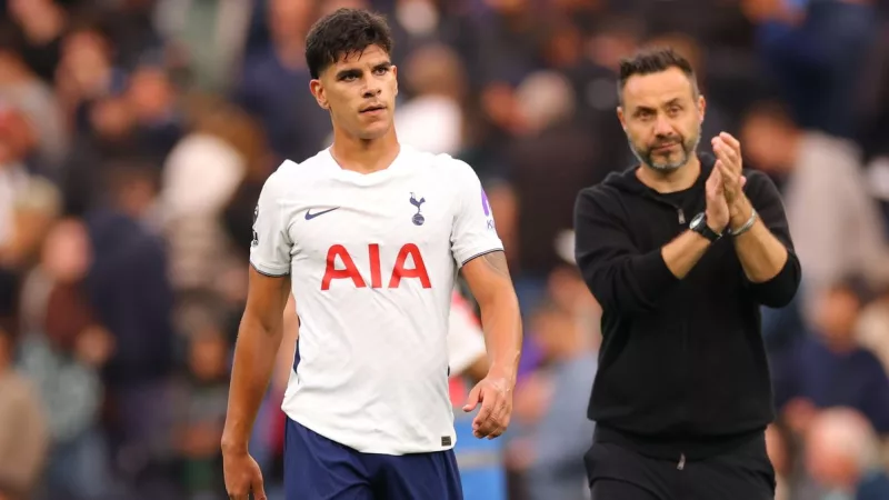 Fernandes na ławce w Nottingham. Tłumaczenie De Zerbiego nie trzyma się kupy