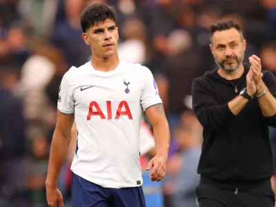 Fernandes na ławce w Nottingham. Tłumaczenie De Zerbiego nie trzyma się kupy