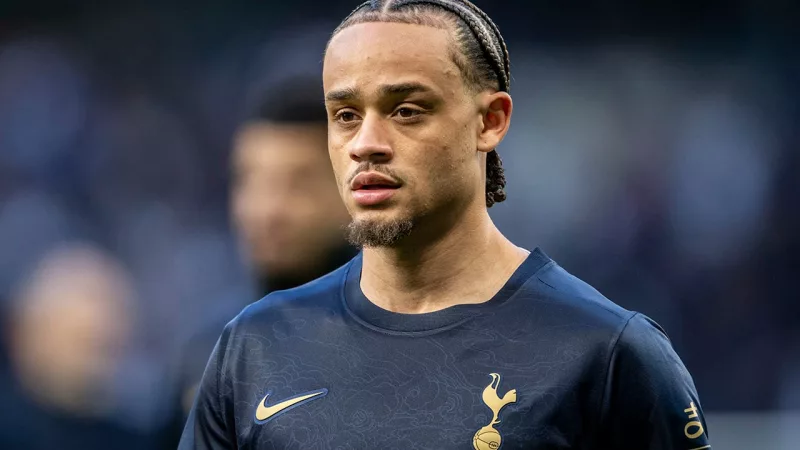 Xavi Simons znów w korkach. Sygnał, na który czekali kibice Tottenhamu
